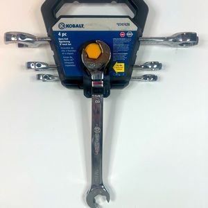 Irwin adjustable/rachet SAE wrench set. Brand new